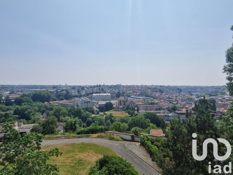 Appartement - 106 m² - 6 pièces