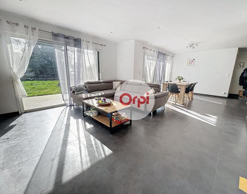 Maison - 109 m² - 5 pièces