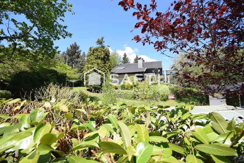 Maison - 170 m² - 5 pièces