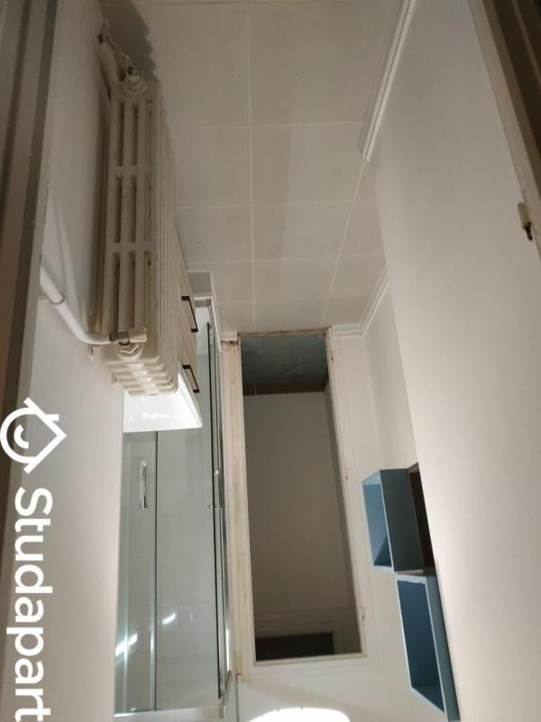 Chambre - 9 m² - 1 pièce