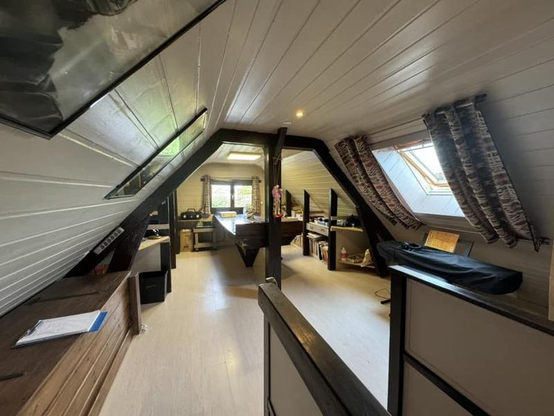 Maison - 130 m² - 5 pièces