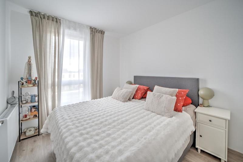 Appartement - 104 m² - 5 pièces