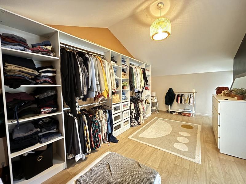 Maison - 180 m² - 5 pièces