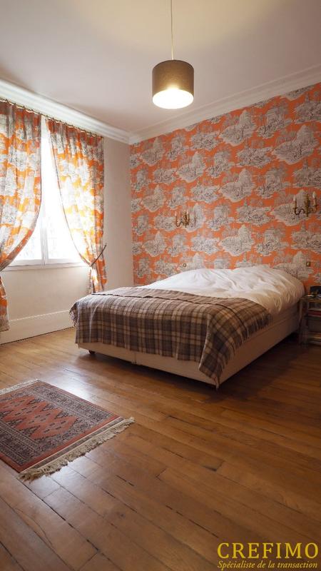 Maison - 156 m² - 8 pièces