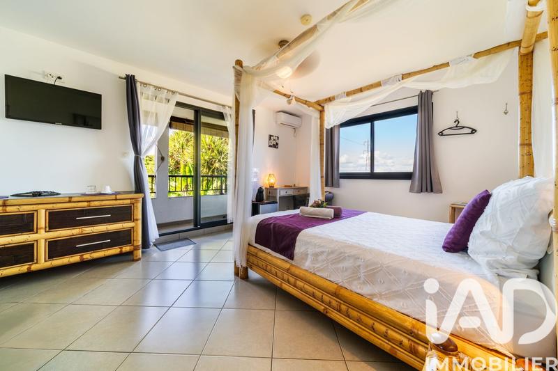 Maison - 309 m² - 11 pièces