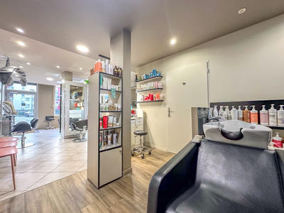 Fonds de commerce - Magasins - 48 m²