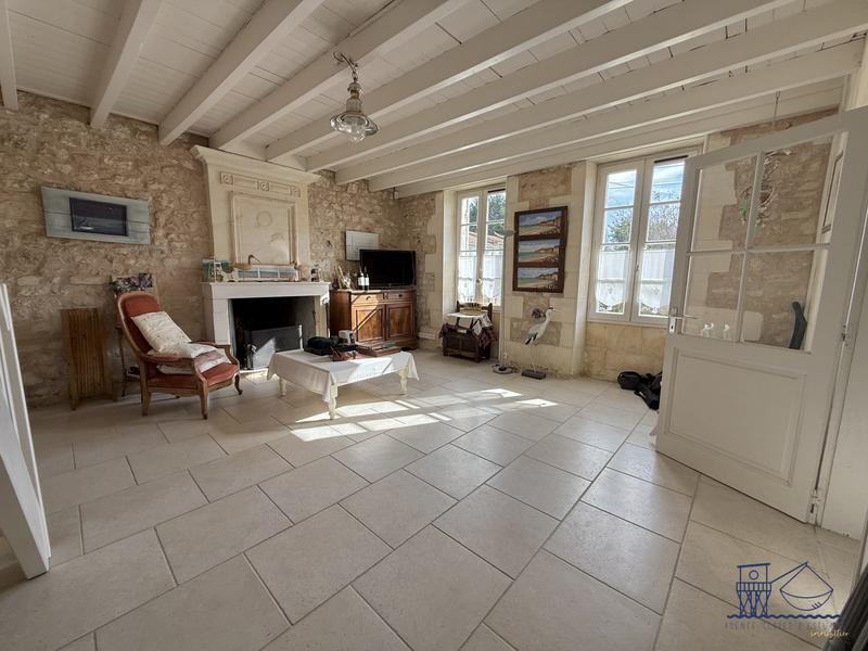 Maison ancienne - 117 m² - 4 pièces