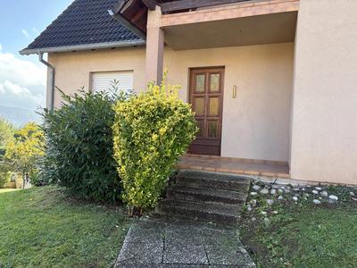 Maison - 152 m² - 7 pièces