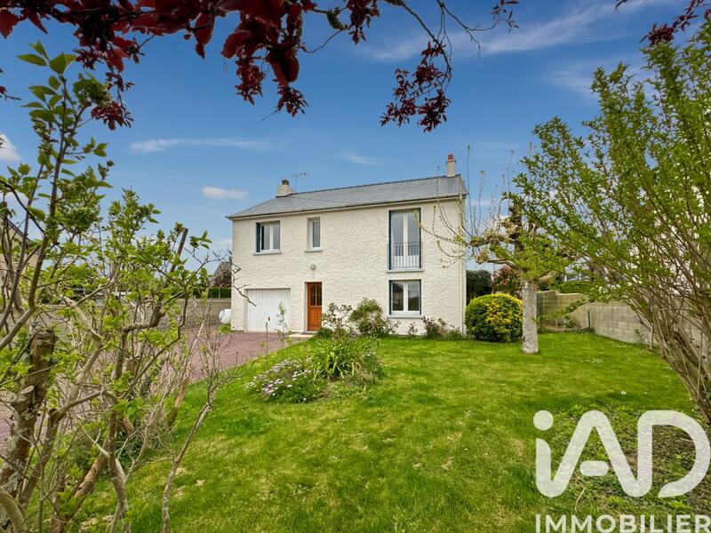 Maison - 99 m² - 4 pièces