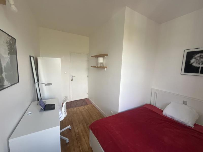 Chambre - 10 m² - 1 pièce