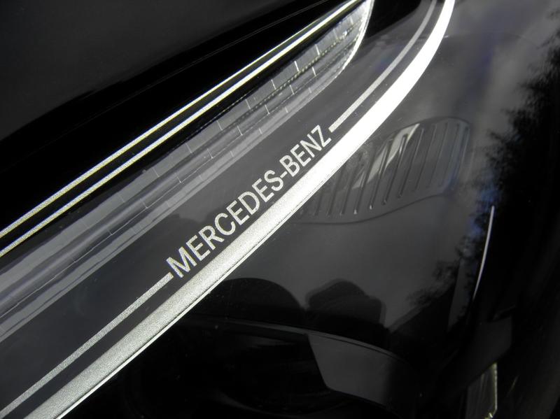 Mercedes Classe E E220 d 197 Ch + 23 Amg Line 9g-Tronic