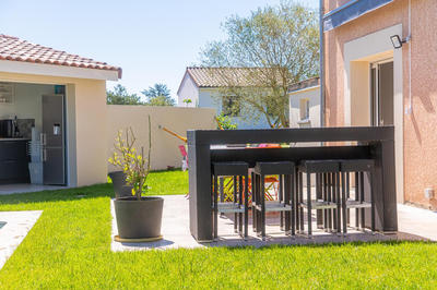 Maison - 220 m² - 7 pièces