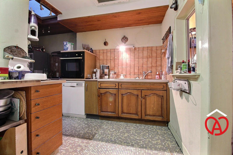 Appartement - 170 m² - 6 pièces