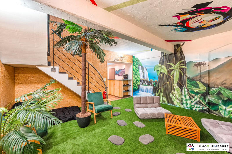 Appartement - 204 m² - 5 pièces