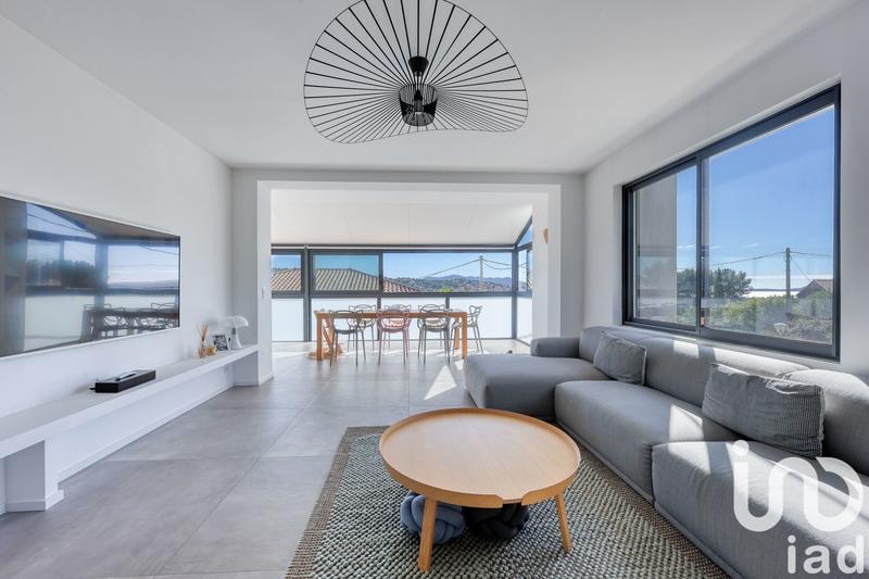 Duplex - 178 m² - 5 pièces