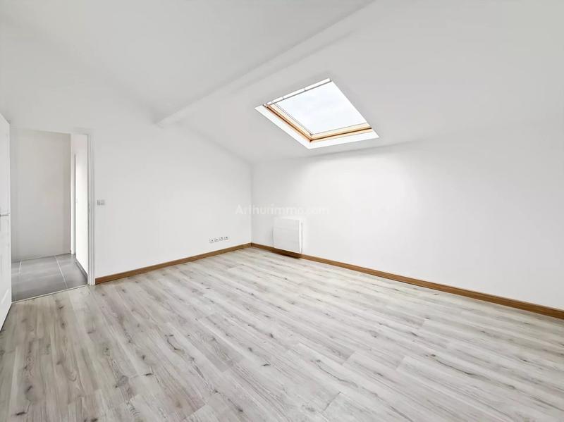 Appartement - 90 m² - 4 pièces