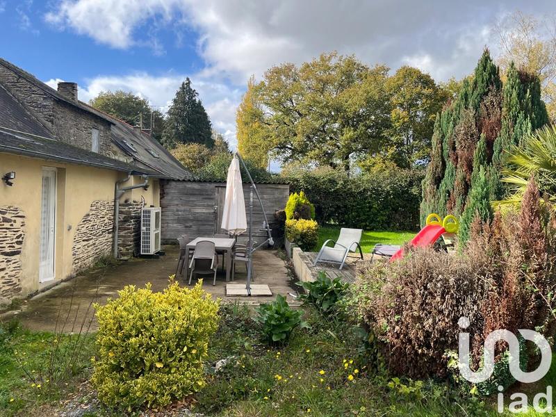 Maison - 140 m² - 8 pièces