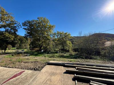 Terrain constructible - 3 000 m²