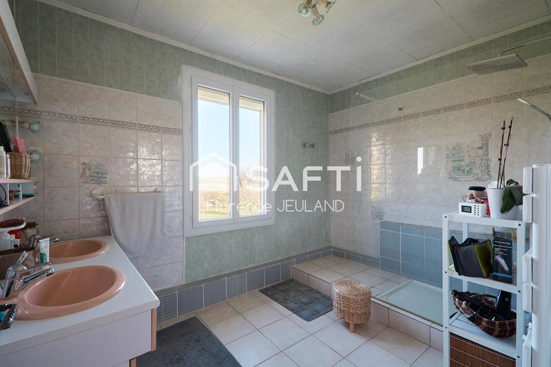 Maison - 120 m² - 6 pièces