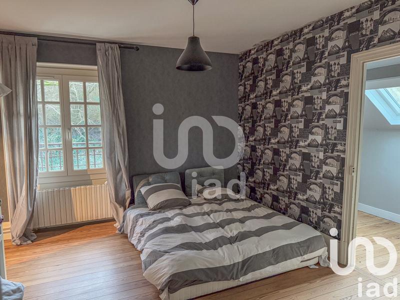 Maison - 265 m² - 12 pièces