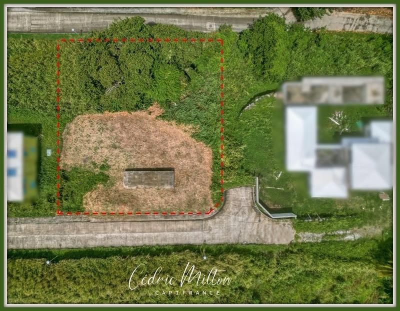 Terrain constructible - 1 232 m²