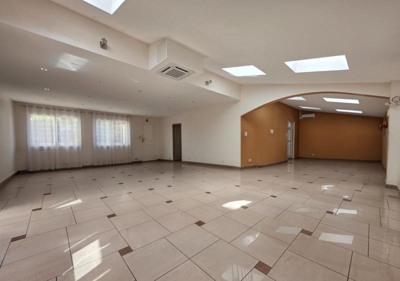 Maison ancienne - 196 m² - 5 pièces