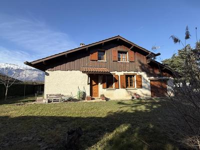 Maison - 107 m² - 5 pièces