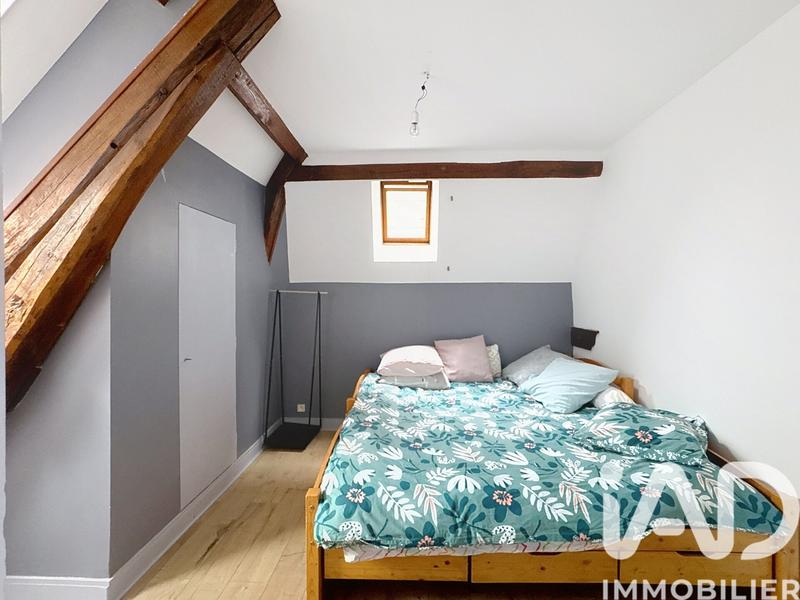 Maison - 262 m² - 7 pièces