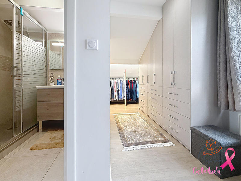 Maison - 155 m² - 6 pièces