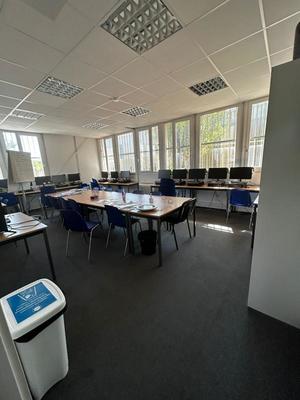 Local commercial - 291 m²