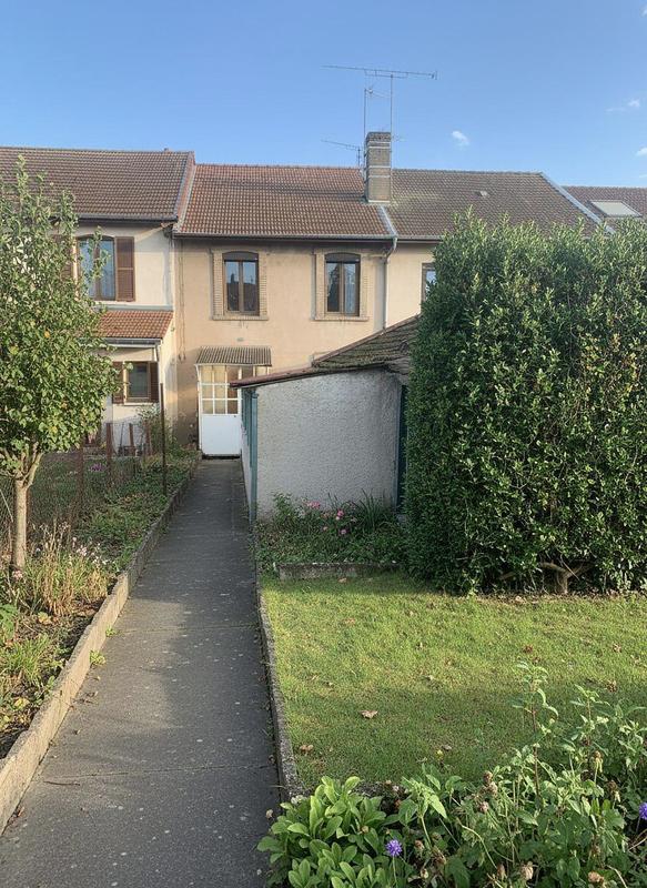 Maison - 110 m² - 6 pièces