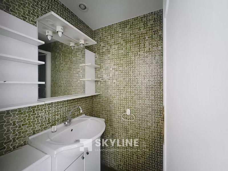 Appartement - 93 m² - 4 pièces