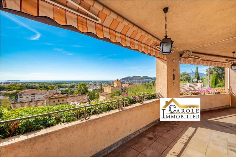 Maison - 183 m² - 8 pièces