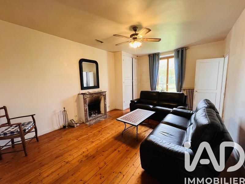 Maison - 216 m² - 6 pièces