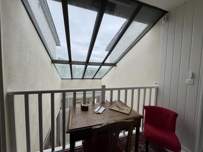 Maison traditionnelle - 168 m² - 8 pièces