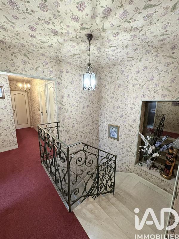 Maison - 170 m² - 6 pièces