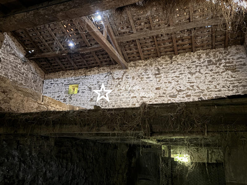 Maison - 95 m² - 3 pièces