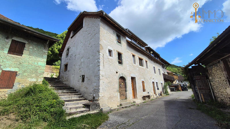 Maison - 150 m² - 6 pièces