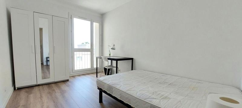Appartement - 99 m² - 5 pièces