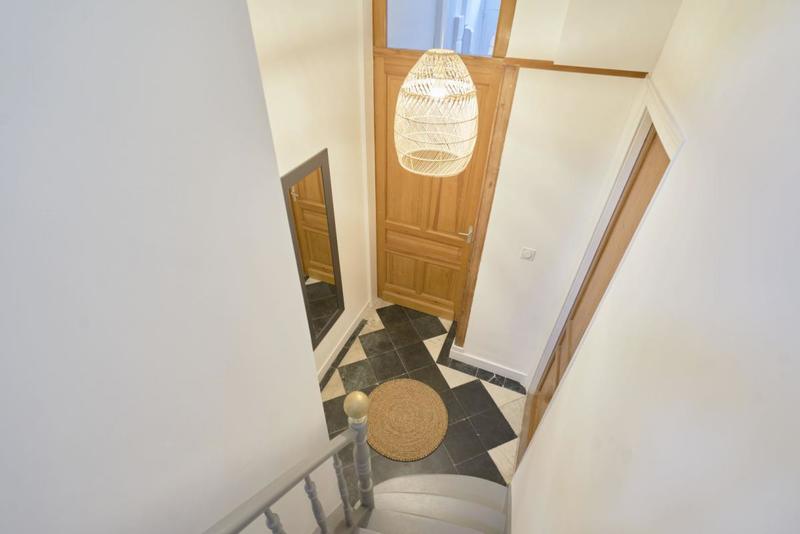 Maison - 153 m² - 8 pièces