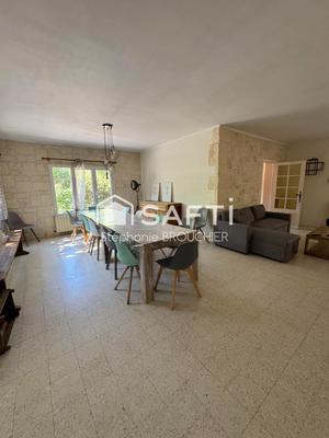 Maison - 138 m² - 8 pièces