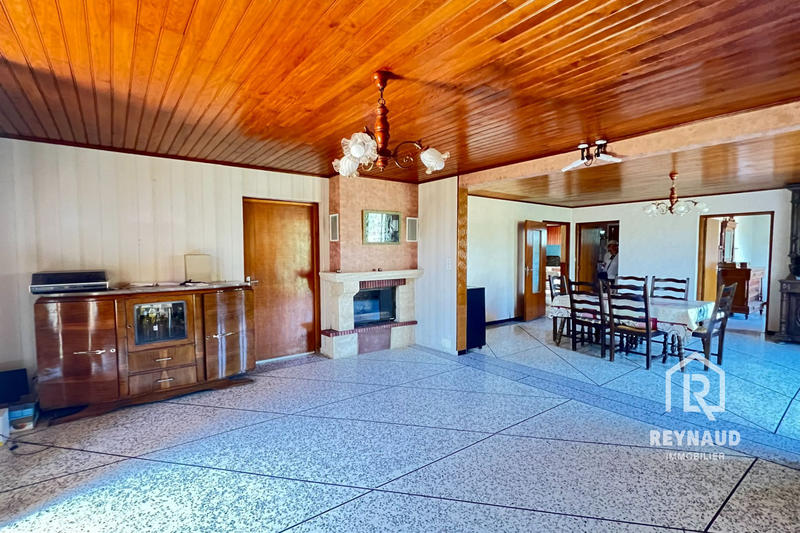 Maison - 200 m² - 10 pièces