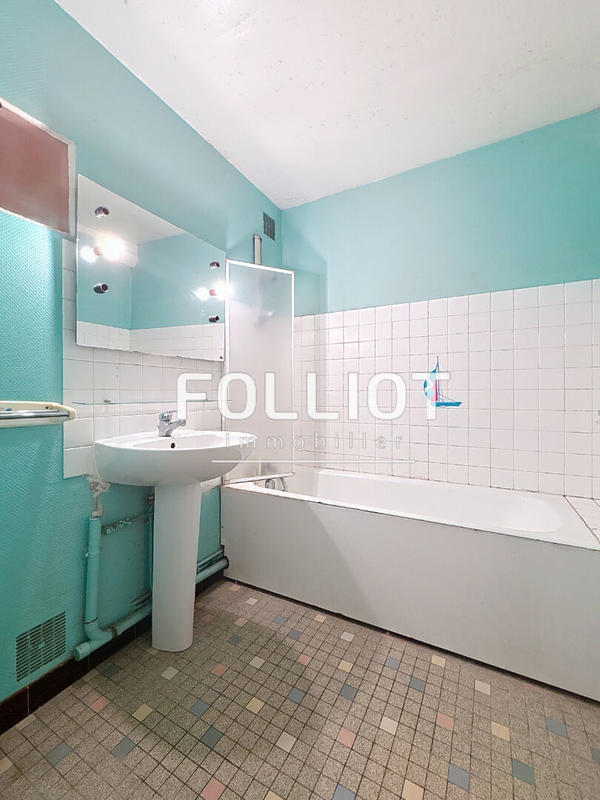 Maison - 141 m² - 6 pièces