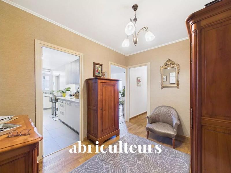 Appartement - 86 m² - 4 pièces