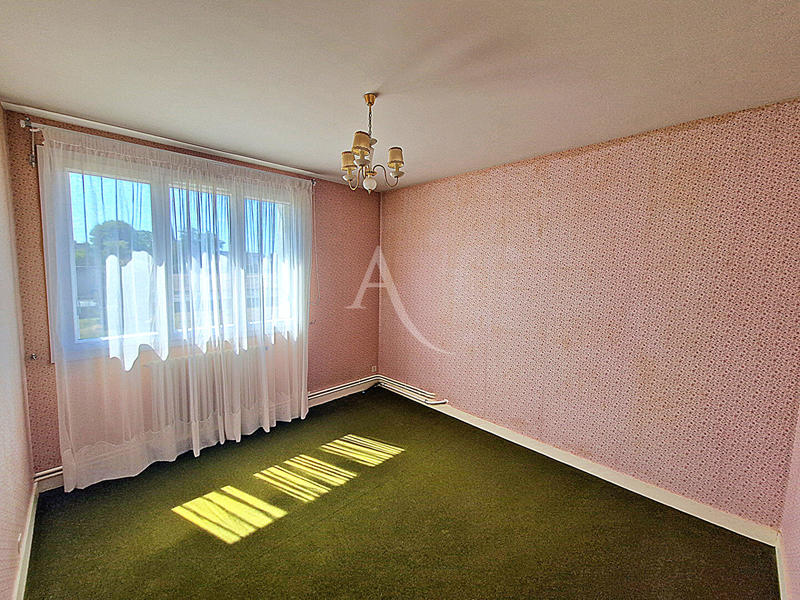 Maison - 110 m² - 6 pièces