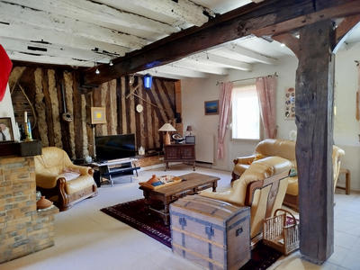 Maison - 215 m² - 6 pièces