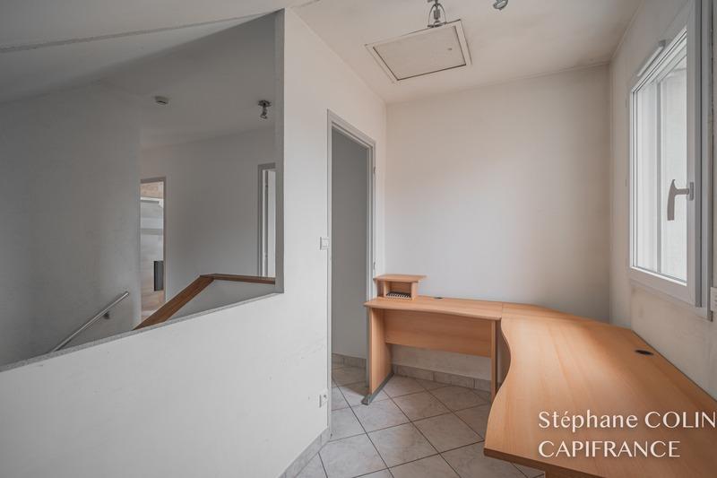 Maison - 137 m² - 6 pièces