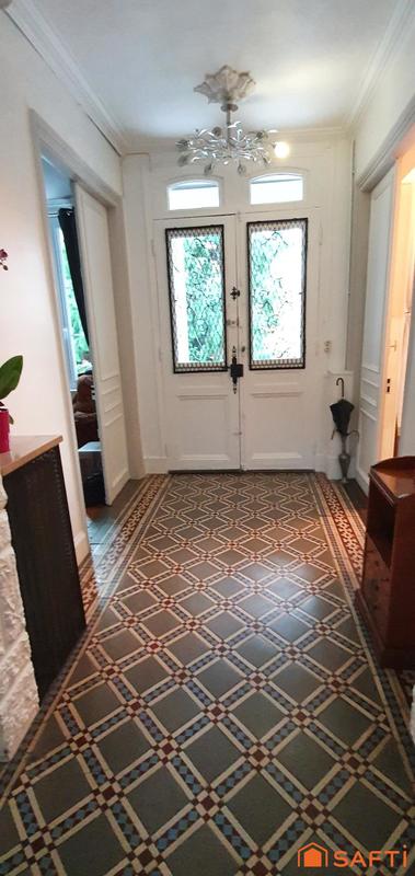 Maison de maîtres - 179 m² - 9 pièces