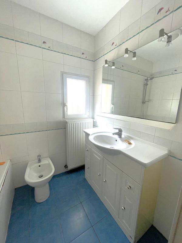 Maison - 87 m² - 7 pièces