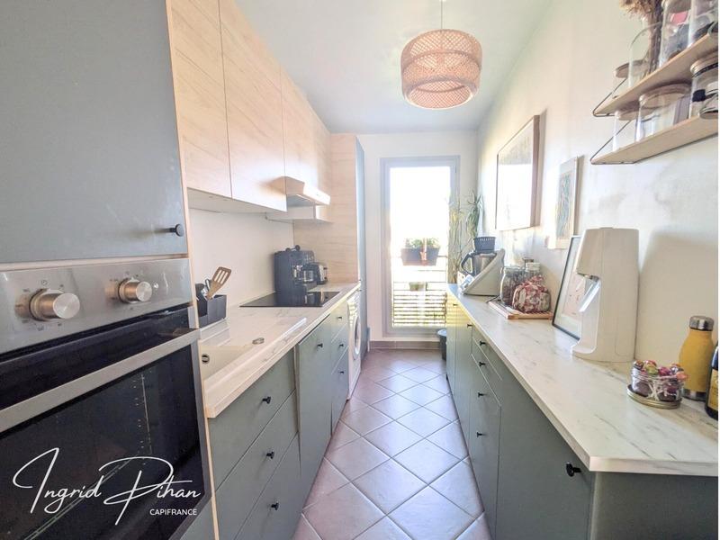 Appartement - 64 m² - 3 pièces